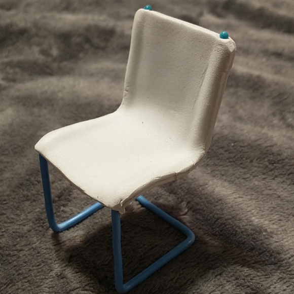 1:12 scale doll house chair (not a toy) - Picture 3 of 7